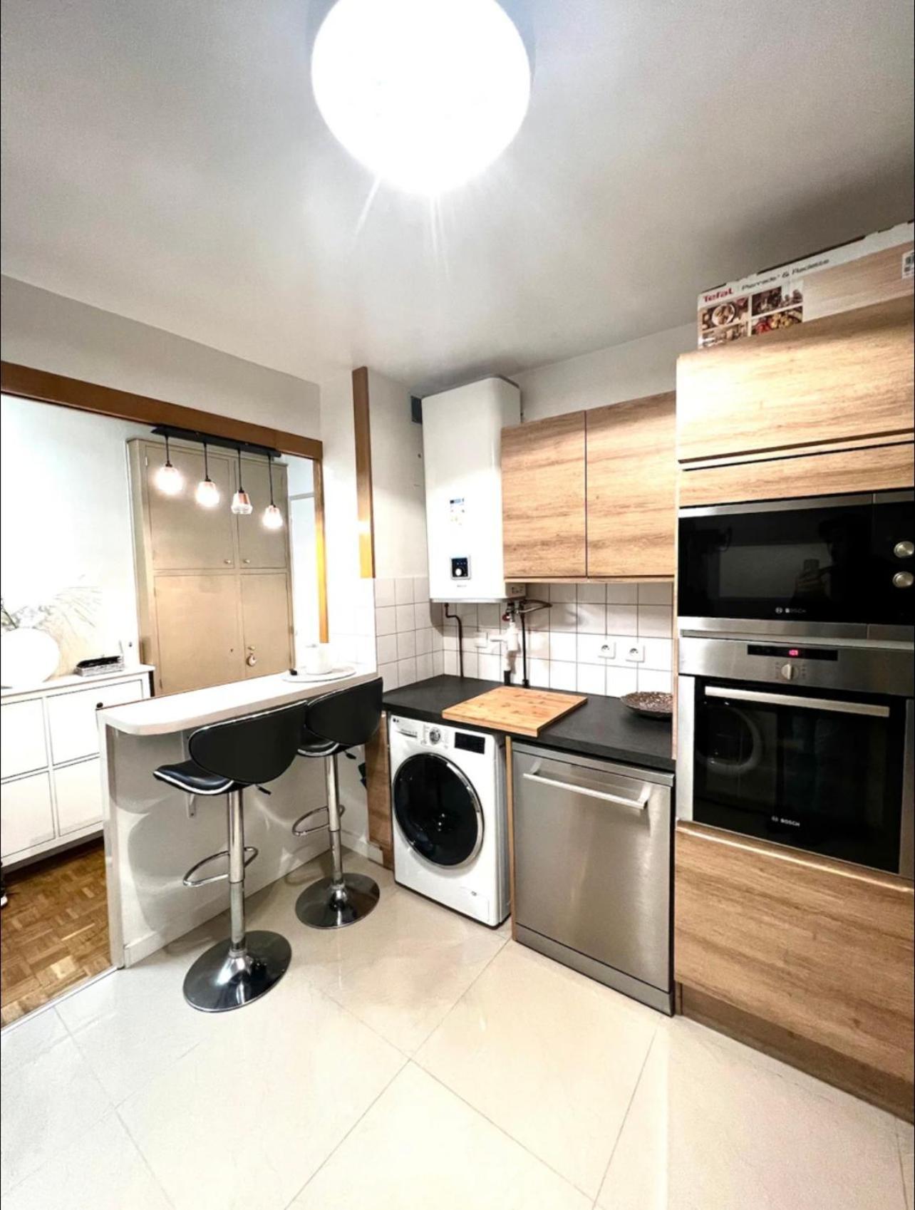 Modern 2 Bedroom Apartment Near Paris Metro, Giant Flat Screen Tv 85 Inches, Balcony, Free Parking イヴリー＝シュル＝セーヌ エクステリア 写真