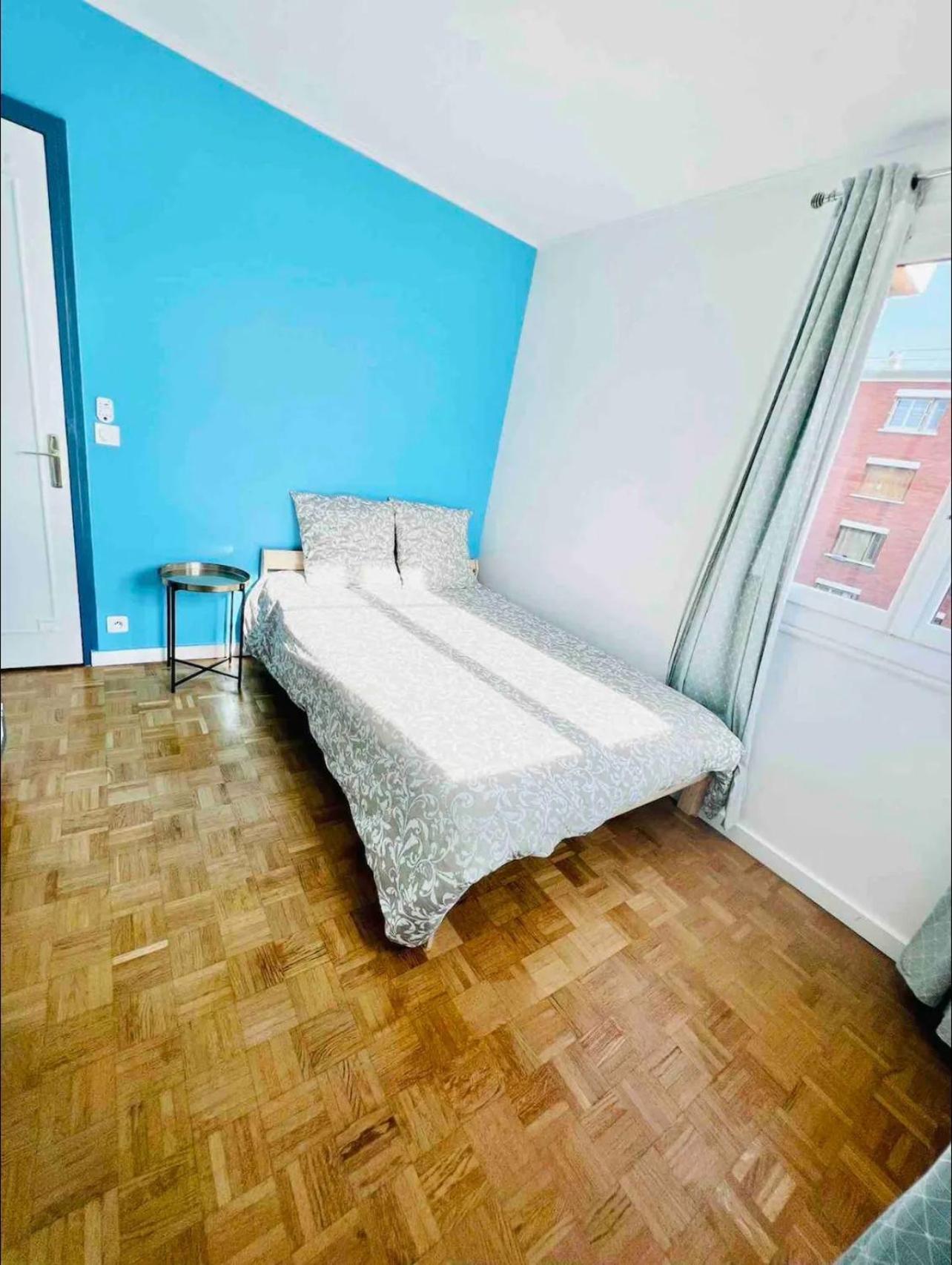 Modern 2 Bedroom Apartment Near Paris Metro, Giant Flat Screen Tv 85 Inches, Balcony, Free Parking イヴリー＝シュル＝セーヌ エクステリア 写真