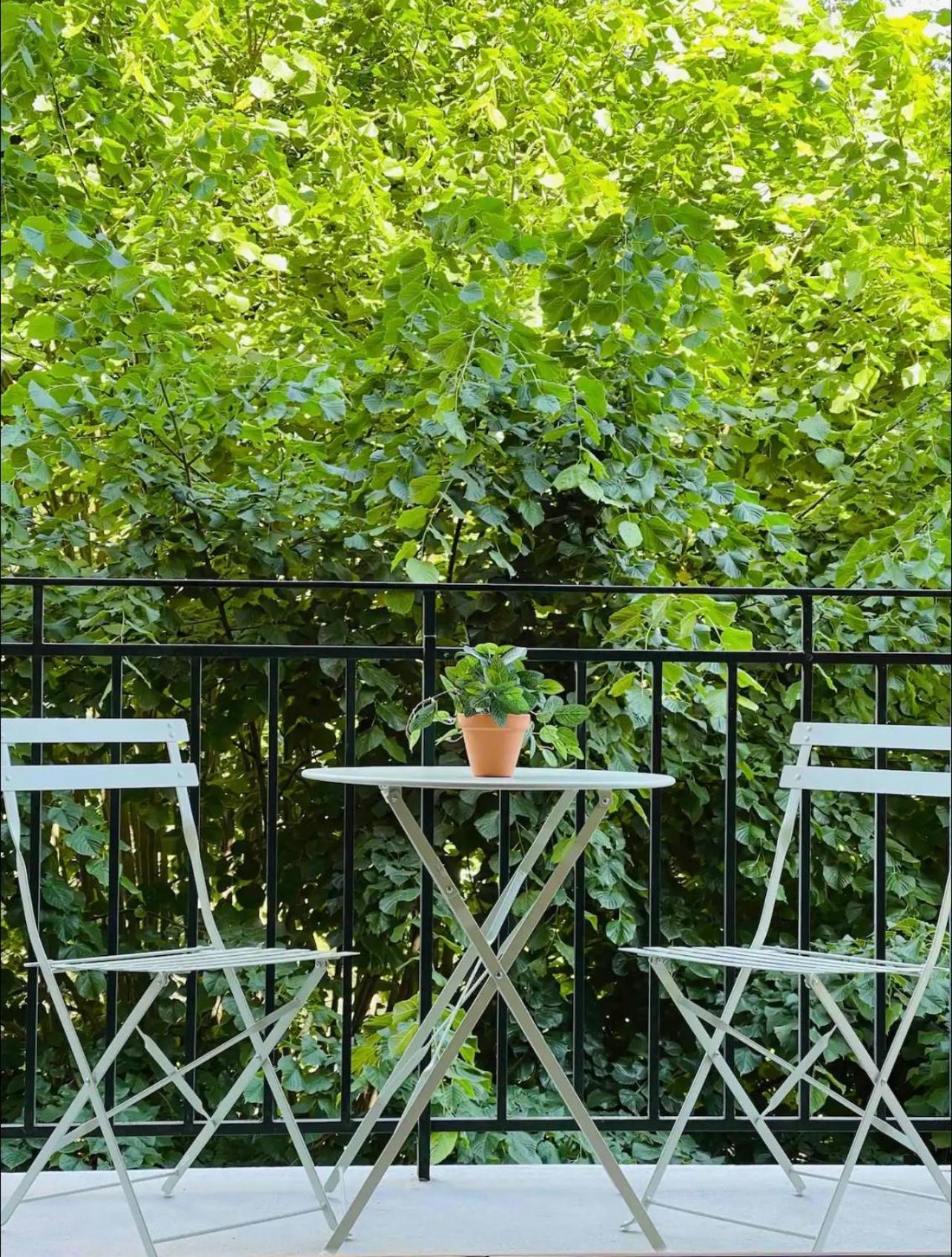 Modern 2 Bedroom Apartment Near Paris Metro, Giant Flat Screen Tv 85 Inches, Balcony, Free Parking イヴリー＝シュル＝セーヌ エクステリア 写真